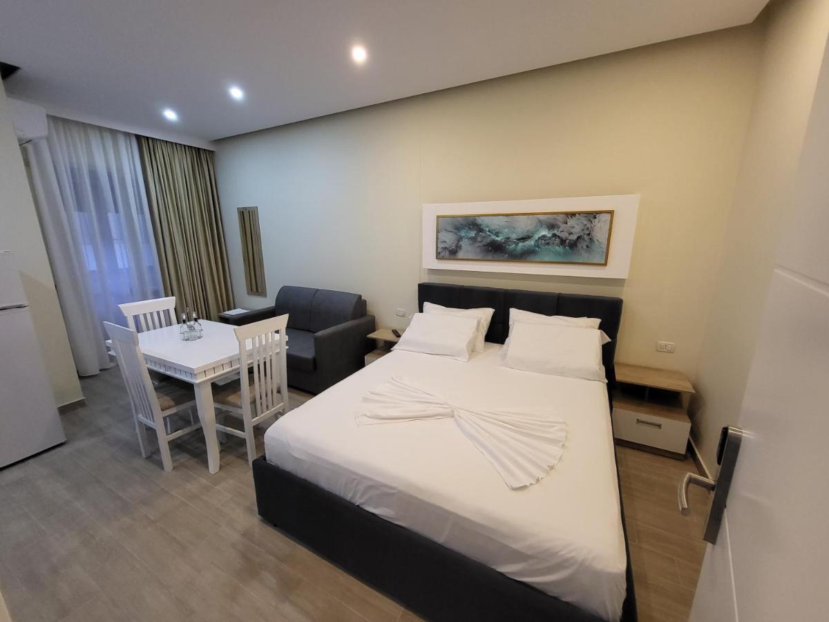 Delmar Apartments Golem  Εξωτερικό φωτογραφία