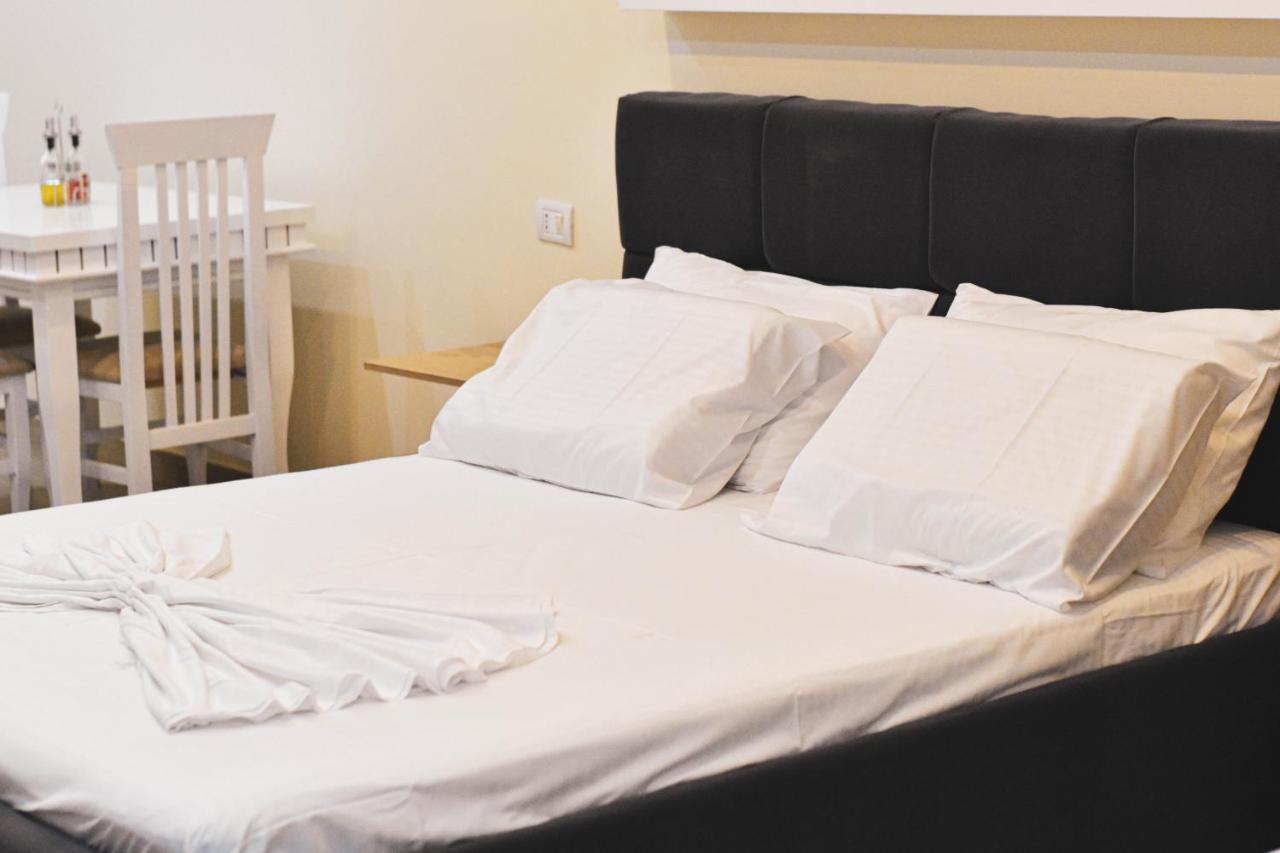 Delmar Apartments Golem  Εξωτερικό φωτογραφία