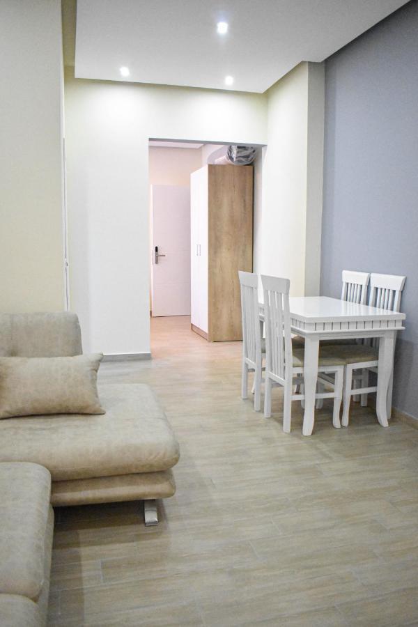 Delmar Apartments Golem  Εξωτερικό φωτογραφία