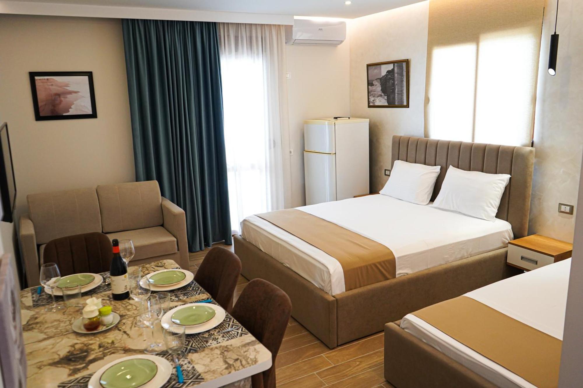 Delmar Apartments Golem  Εξωτερικό φωτογραφία