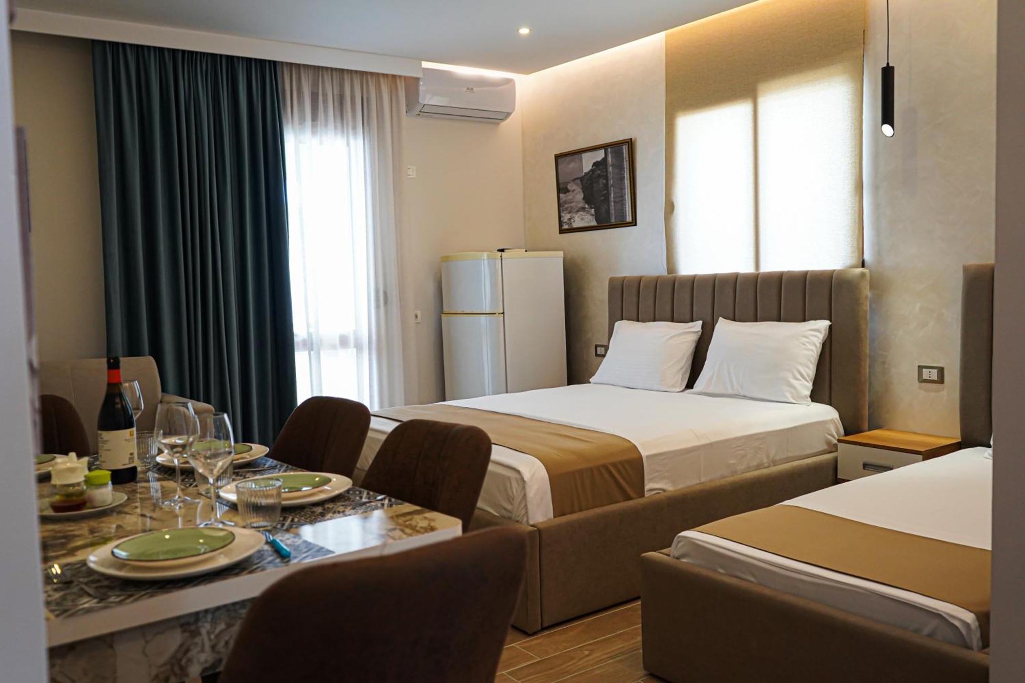 Delmar Apartments Golem  Εξωτερικό φωτογραφία
