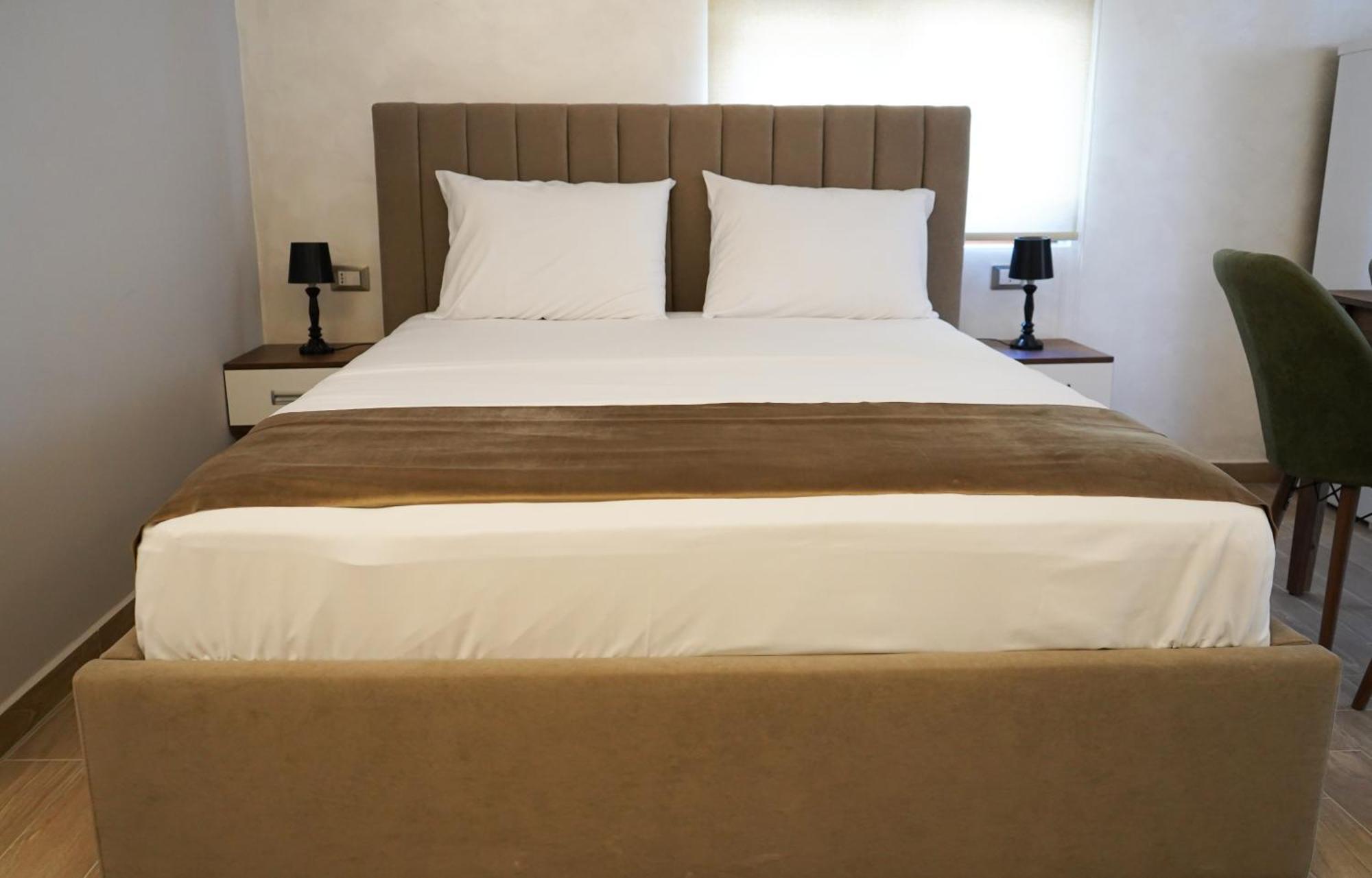 Delmar Apartments Golem  Εξωτερικό φωτογραφία